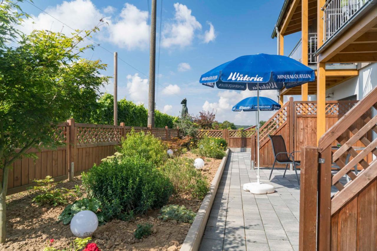 Winzerhof Schmid Apartamento Schwaigern Exterior foto
